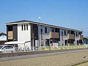 富田駅よりバス5分 徒歩17分 2階 築13年2ヶ月の賃貸物件