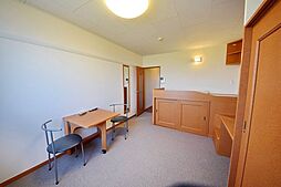 レオパレス柚 2階1Kのリビング/ダイニング