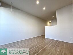 GRADUS若葉III（グラドゥスワカバスリー） 1階1LDKのリビング/ダイニング