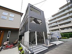 8 / 17