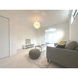 エテルナコート総持寺 202 2階1LDKのリビング/ダイニング