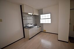 エクセレント高槻D棟 205 2階2DKのリビング/ダイニング