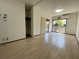 ラフォーレ 102 1階1LDKのリビング/ダイニング