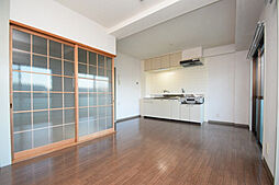 第9摂津グリーンハイツ 304 3階2LDKのリビング/ダイニング