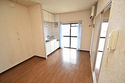 メゾンソレイユ 103 1階3LDKのリビング/ダイニング