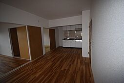 シェリール水無瀬 303 3階3LDKのリビング/ダイニング