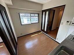 マンションクォーレ 603 6階1DKのリビング/ダイニング