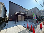 千里丘駅より徒歩6分 新築 3階建の賃貸物件