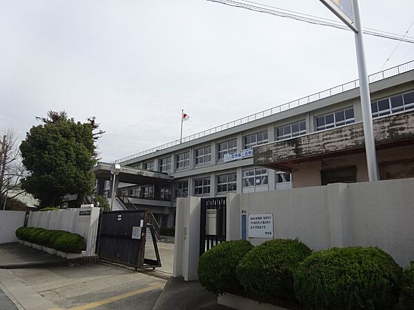 周辺：【高校】大阪府立茨木工科高等学校まで318ｍ