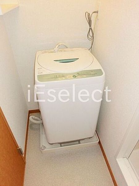画像17:洗濯機もございます