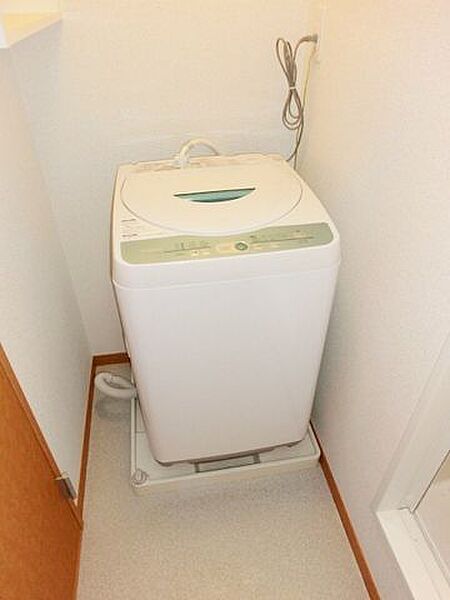 画像12:洗濯機など家電があると助かりますね！
