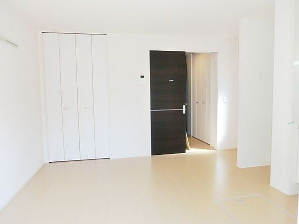 画像3:白を基調としたシンプルなお部屋ですね！