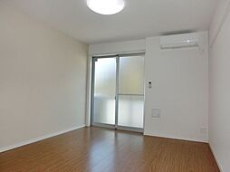 リブリブルージュ 3階1Kのリビング/ダイニング