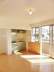 レジデンス・デュオ 1階1LDKのリビング/ダイニング