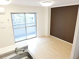 パッション　スカイ 1階1LDKのリビング/ダイニング