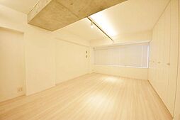 東京メトロ日比谷線 広尾駅 徒歩10分の賃貸マンション 3階1LDKのリビング/ダイニング