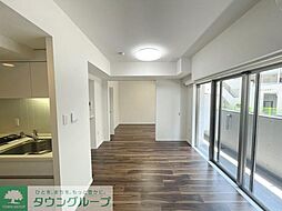 東急田園都市線 三軒茶屋駅 徒歩10分の賃貸マンション 1階1SLDKのリビング/ダイニング