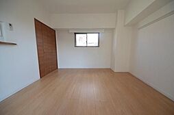 京王井の頭線 明大前駅 徒歩4分の賃貸マンション 2階1Kのリビング/ダイニング