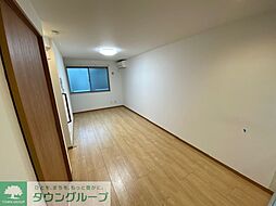 東急田園都市線 桜新町駅 徒歩6分の賃貸アパート 2階1LDKのリビング/ダイニング