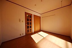 小田急小田原線 祖師ヶ谷大蔵駅 徒歩13分の賃貸マンション 1階1Kのリビング/ダイニング