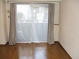 東急東横線 祐天寺駅 徒歩16分の賃貸マンション 2階1Kのリビング/ダイニング