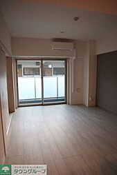 東急田園都市線 二子新地駅 徒歩18分の賃貸マンション 2階1LDKのリビング/ダイニング