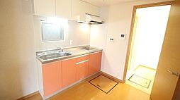 フォレストメゾンｉ 1階1Kのリビング/ダイニング