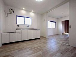 アミティハイツ今市 5階2DKのリビング/ダイニング