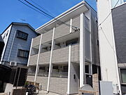 清水駅より徒歩6分 築10年7ヶ月 3階建の賃貸物件