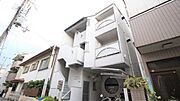 守口駅より徒歩4分 築33年1ヶ月 3階建の賃貸物件