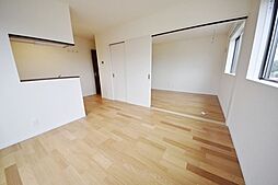 つくばエクスプレス 流山セントラルパーク駅 徒歩6分の賃貸アパート 2階2LDKのリビング/ダイニング