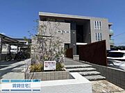 伊丹駅より徒歩10分 1階 築4年2ヶ月の賃貸物件