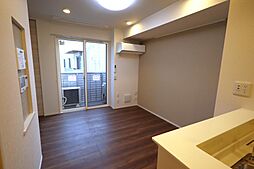 コーポ　ウイスタリヤ 202 2階1LDKのリビング/ダイニング