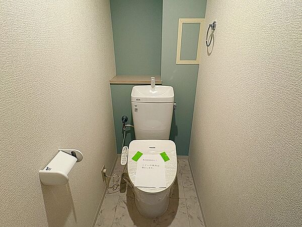 清潔感のあるトイレです。