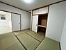 その他：和室6.5帖玄関横のホールにもLDKにも出入りできる使い勝手の良い和室です。