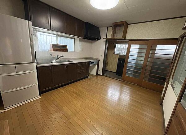 キッチンを拡大表示