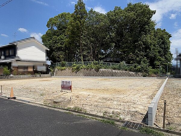 近鉄大阪線「築山」駅まで徒歩18分