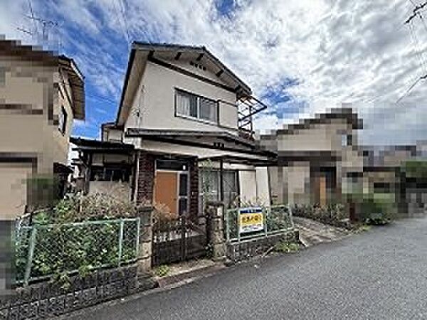 土地：約25.44坪。建築条件の指定はありません。