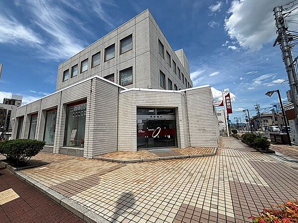 南都銀行橿原支店（370m）