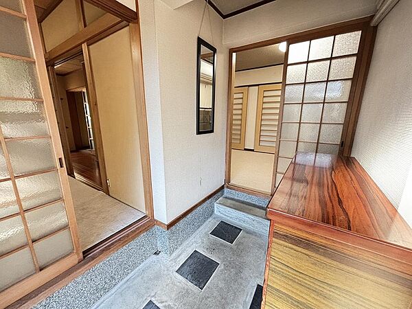 玄関