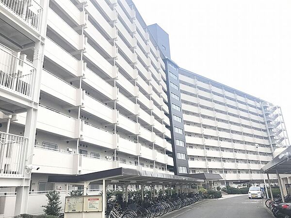 外観：326000272426