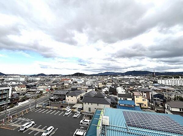 周辺には遮る建物もなく眺望良好です。