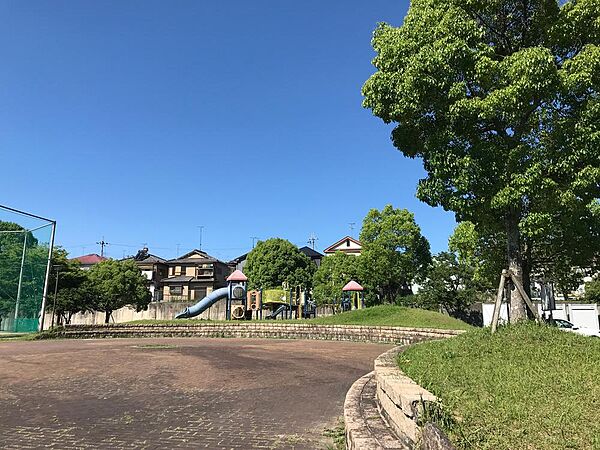 月輪大池公園まで791m