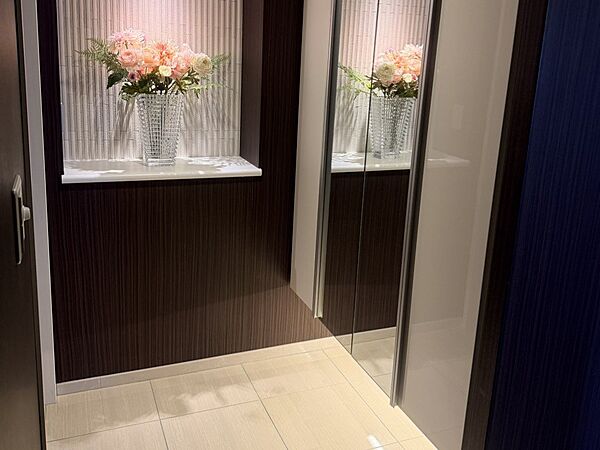 【玄関】