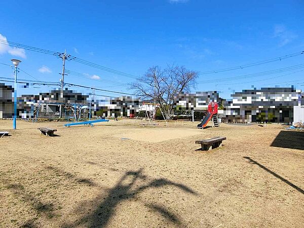 四条大路南町第3号街区公園まで約190ｍ