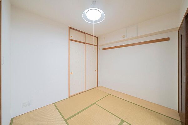 ◆和室約5.3帖にもエアコン設置可能なため、来客時のお部屋としてもご使用いただけます！