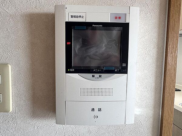 内覧希望の方はお気軽にお問い合わせくださいませ♪