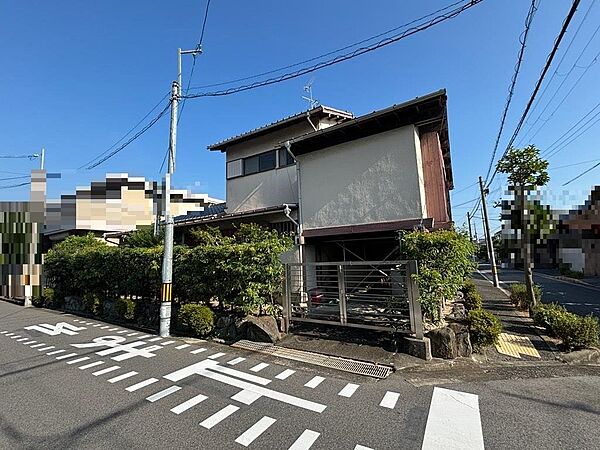 外観：327002843569
