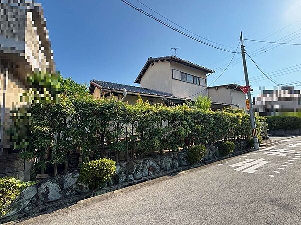 近鉄南大阪線「藤井寺」駅より徒歩約10分