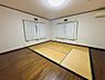 その他：2階約11.0帖洋室